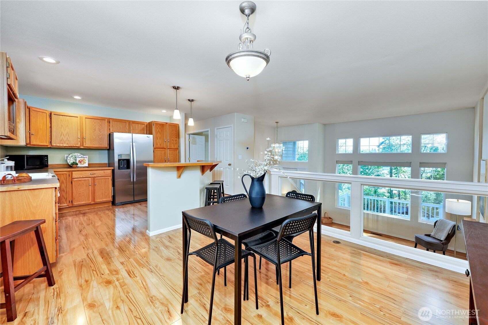 17691 Division Avenue NE