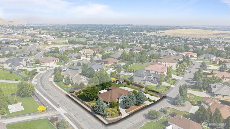 1191 Pinto Loop