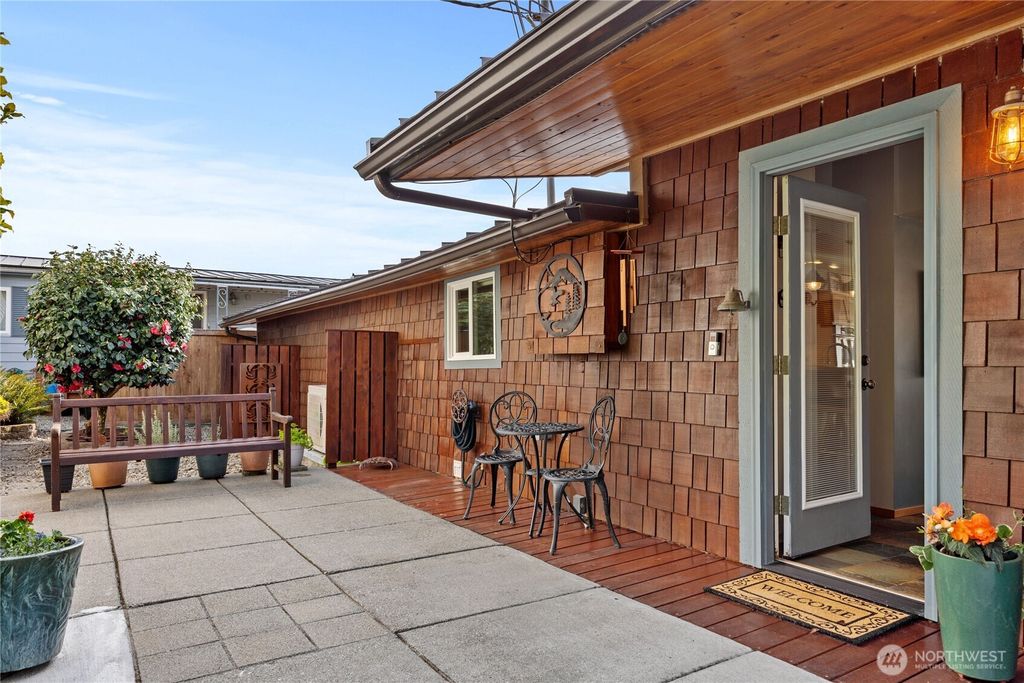 Photo of 18511 NE North Shore Road, Tahuya, WA 98588 (MLS # 2509429)