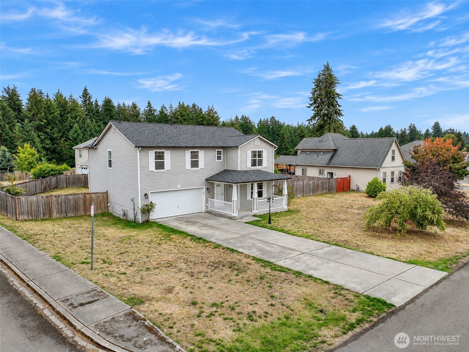 301 Easy St SE