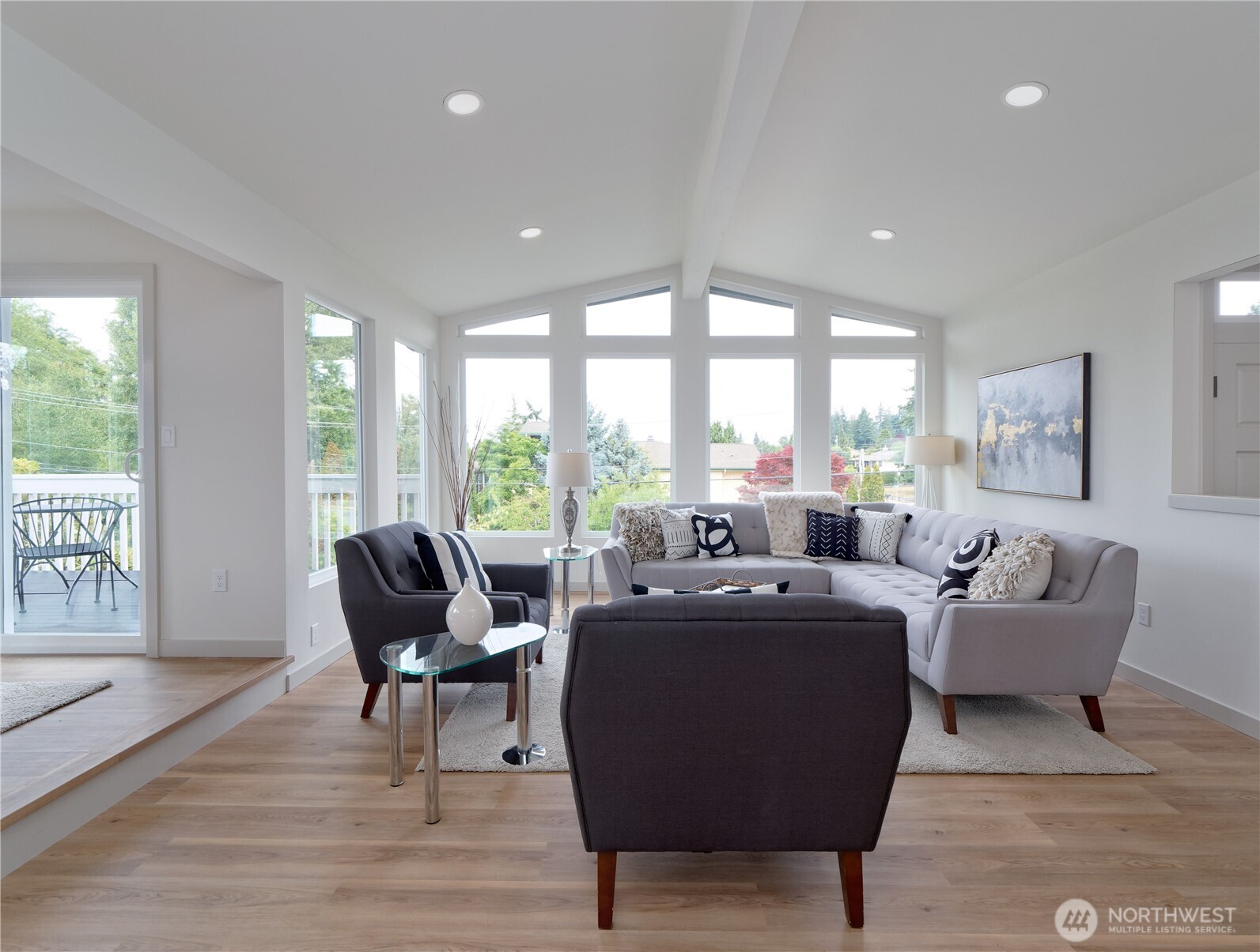 760 Elm Street