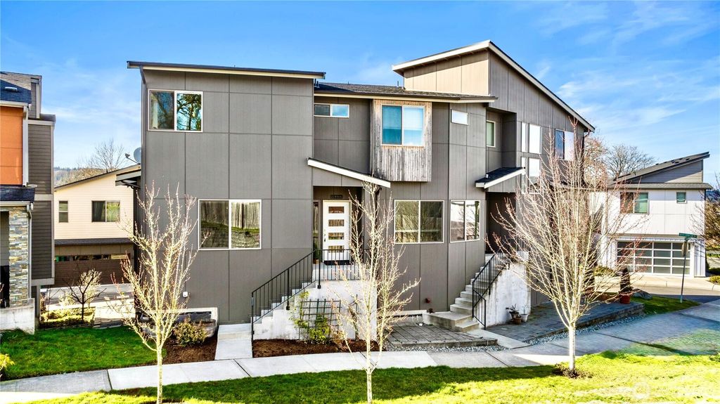 Photo of 16332 Main View Lane NE, Duvall, WA 98019 (MLS # 2341005)