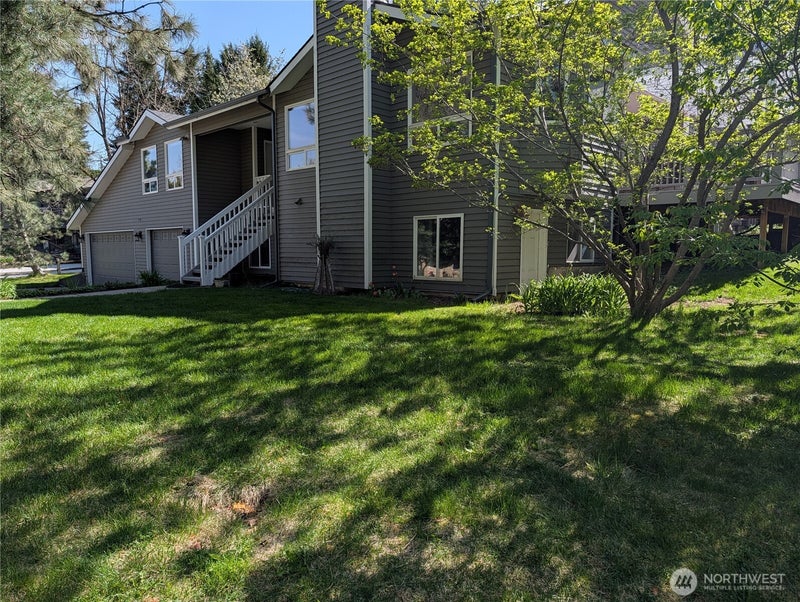 795 SE Greenhill Road