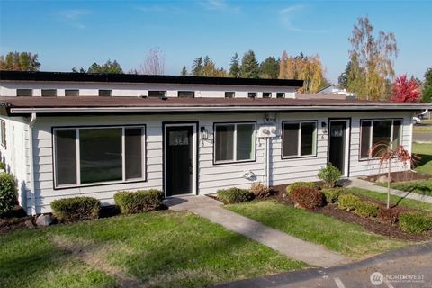 814 5th Street 8145 Steilacoom WA 98388