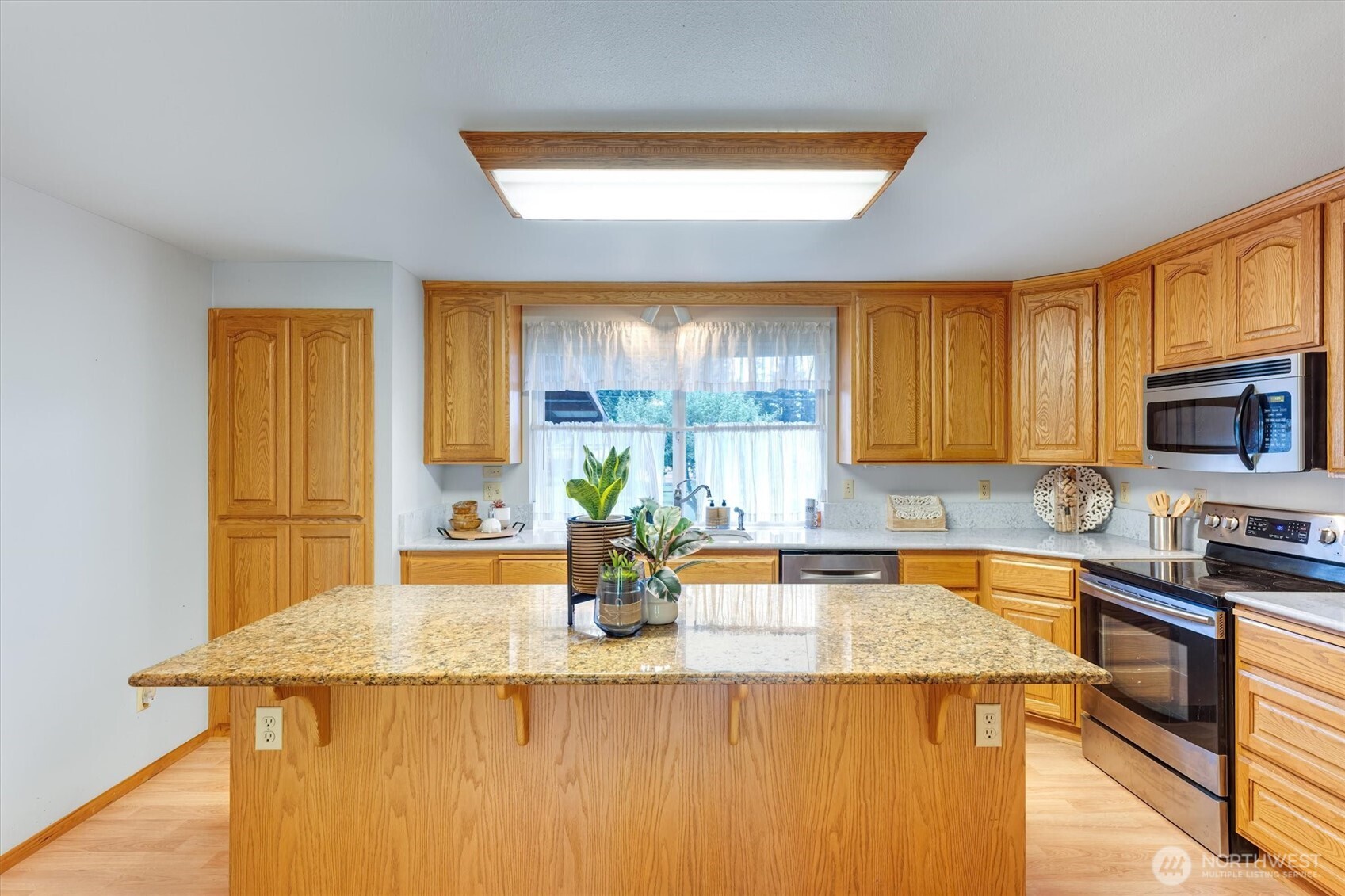 3213 Lindsey Drive