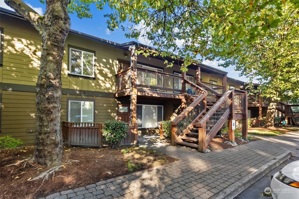 Photo of 21305 48th Avenue W #B210, Mountlake Terrace, WA 98043 (MLS # 2169270)