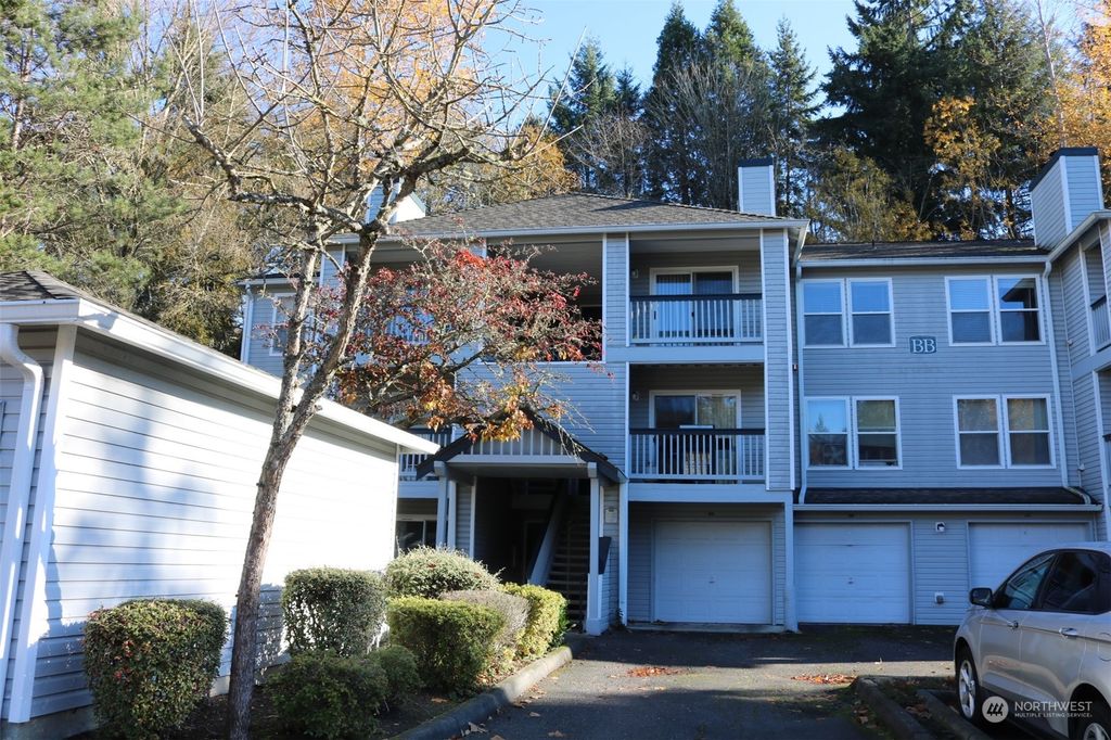 Photo of 33020 10th Avenue SW #BB302, Federal Way, WA 98023 (MLS # 2180277)