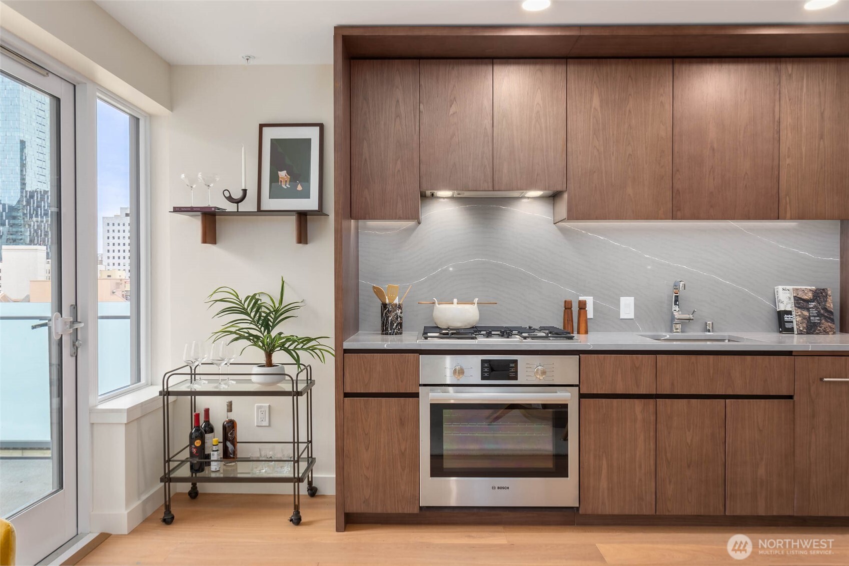 121 Stewart Street 1104