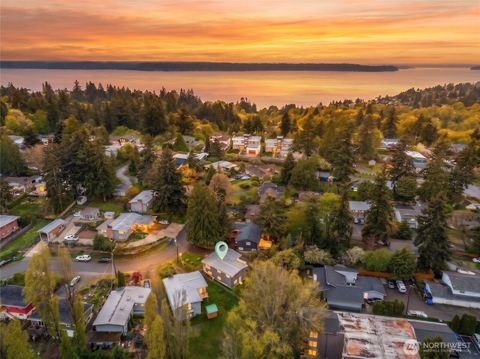 Photo of 1300 SW 125th Place, Seattle, WA 98146 (MLS # 2514008)