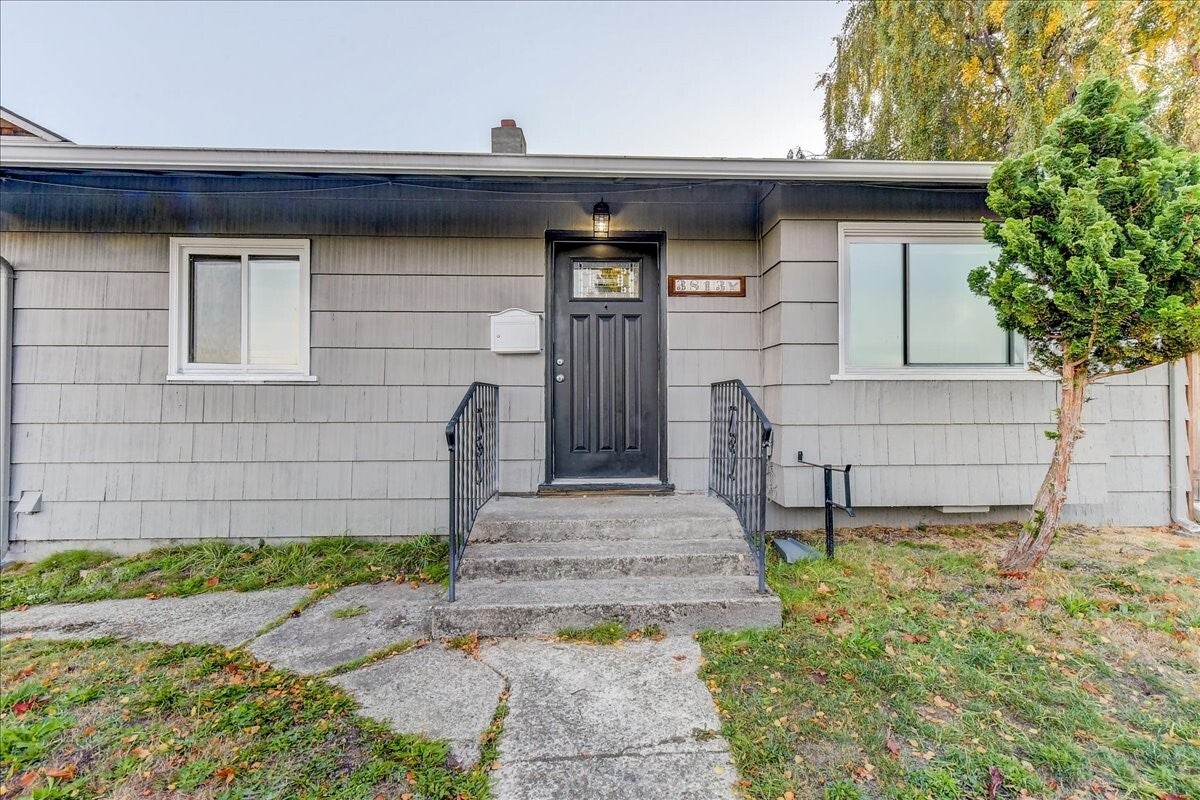 3813 N Mullen Street