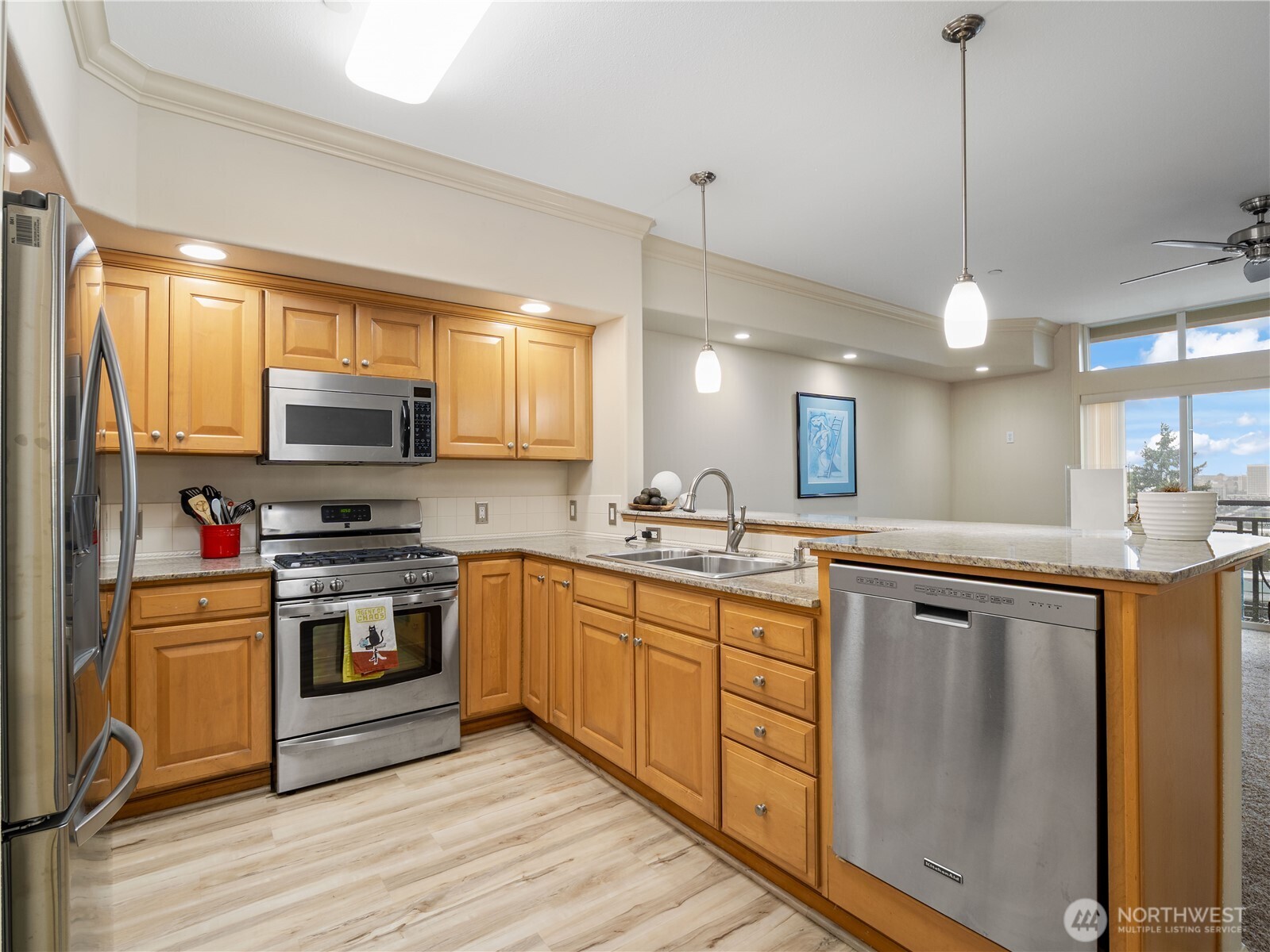 320 E 32nd Street 105