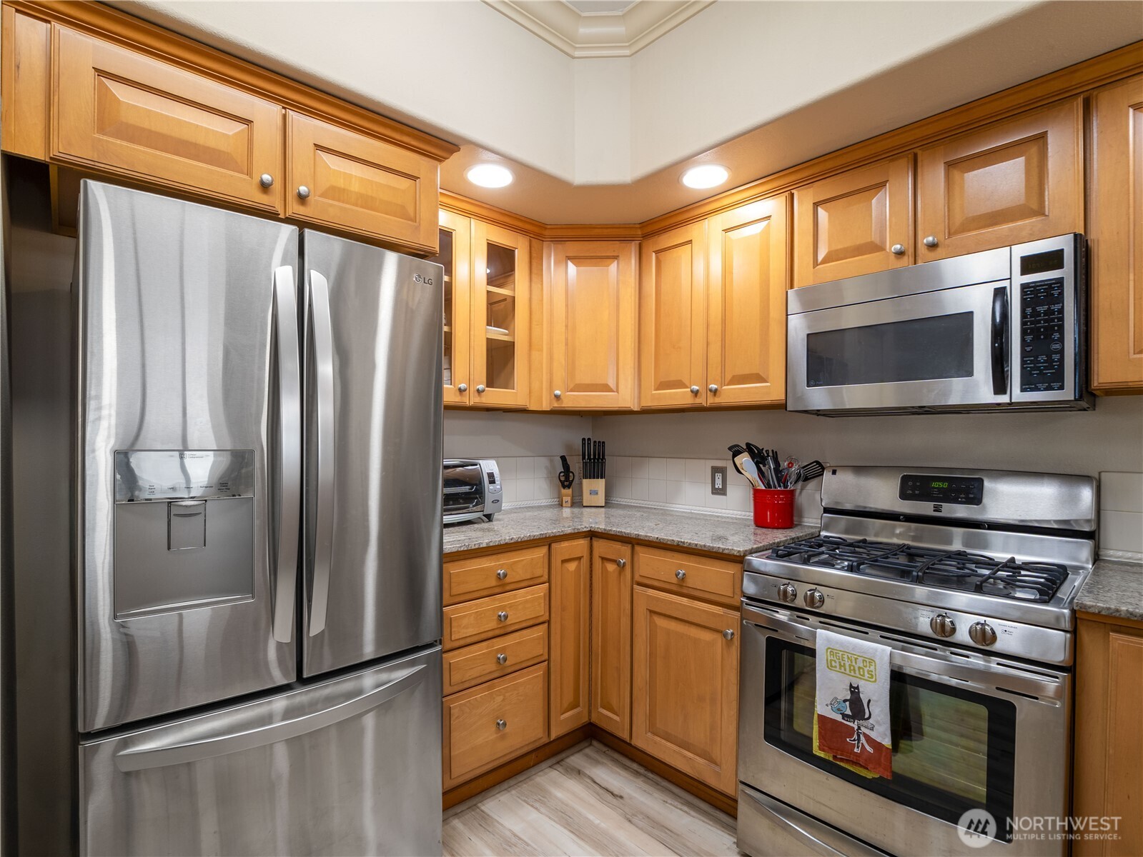 320 E 32nd Street 105