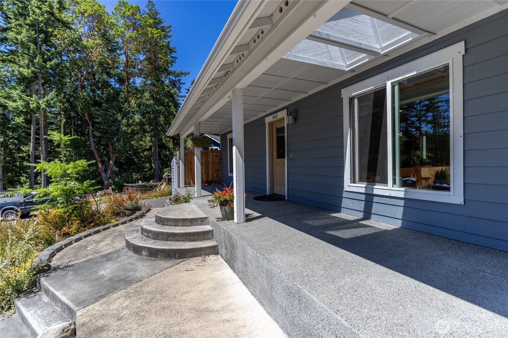 408 Eddy Court