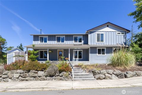 Photo of 408 Eddy Court, Port Townsend, WA 98368 (MLS # 2406903)