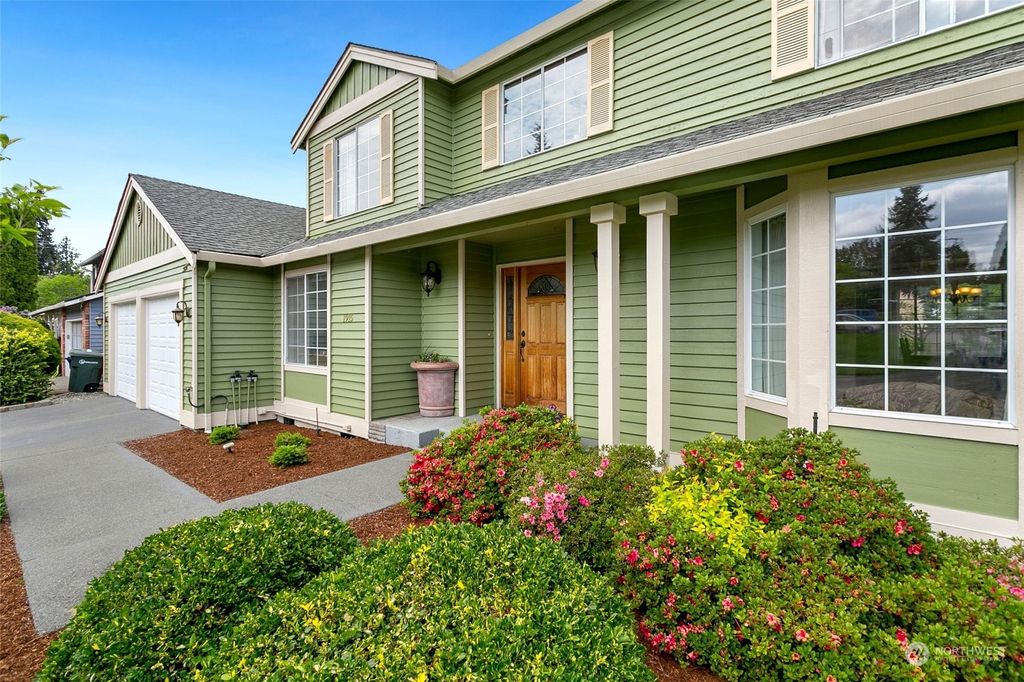 Photo of 1915 235th Street SE, Bothell, WA 98021 (MLS # 2073579)