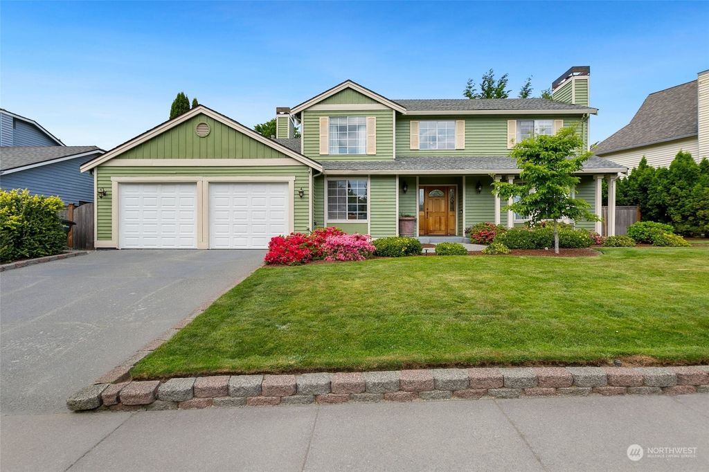 Photo of 1915 235th Street SE, Bothell, WA 98021 (MLS # 2073579)