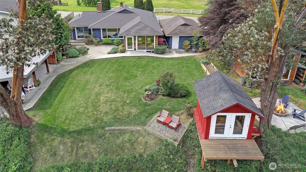 Photo of 620 Moe Road, Camano Island, WA 98282 (MLS # 2523067)