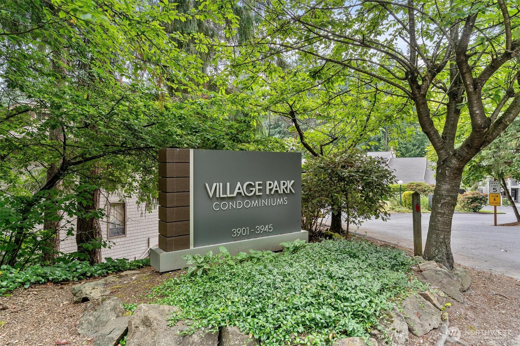 3901 108th Avenue NE B301
