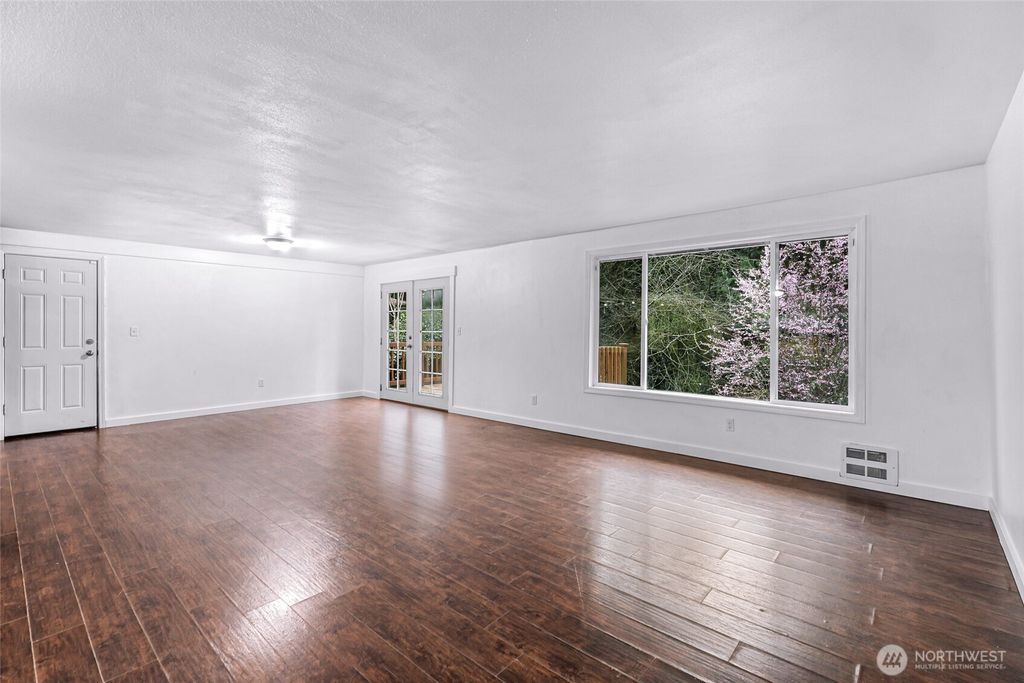 Photo of 2422 73rd Street SE, Everett, WA 98203 (MLS # 2493771)