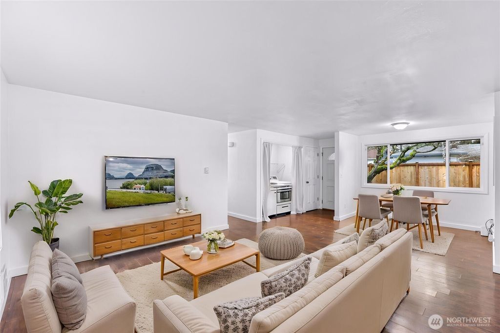 Photo of 2422 73rd Street SE, Everett, WA 98203 (MLS # 2493771)