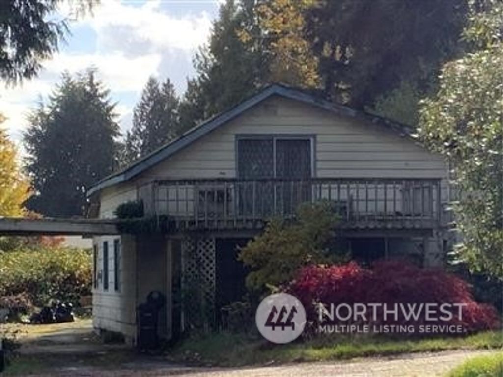 Photo of 4905 S 164th Street, Tukwila, WA 98188 (MLS # 2318803)