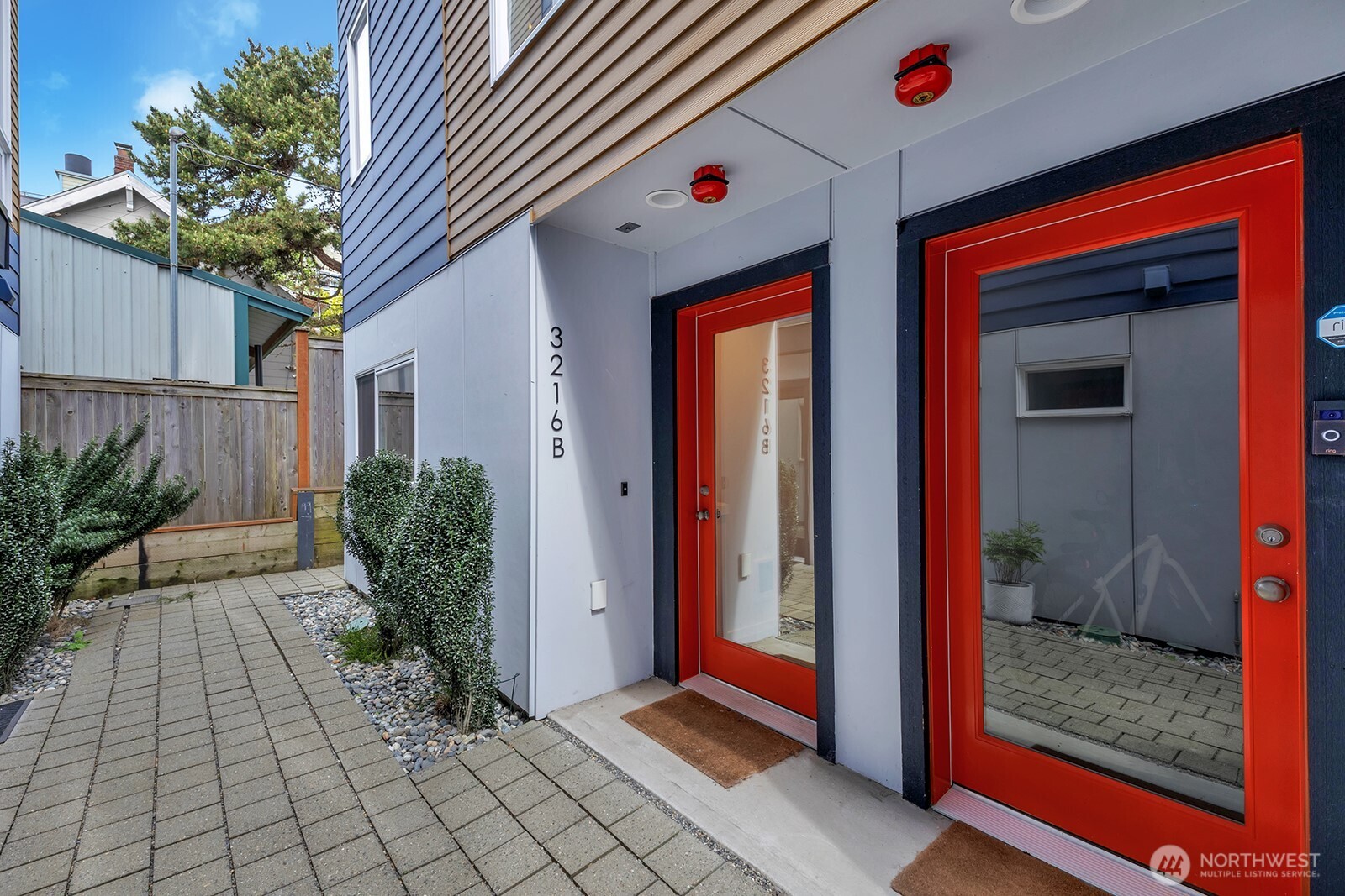 3216 15th Avenue W B