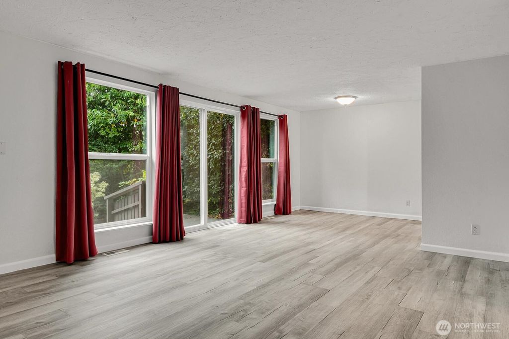 Photo of 184 SW 200th Street, Normandy Park, WA 98166 (MLS # 2463863)