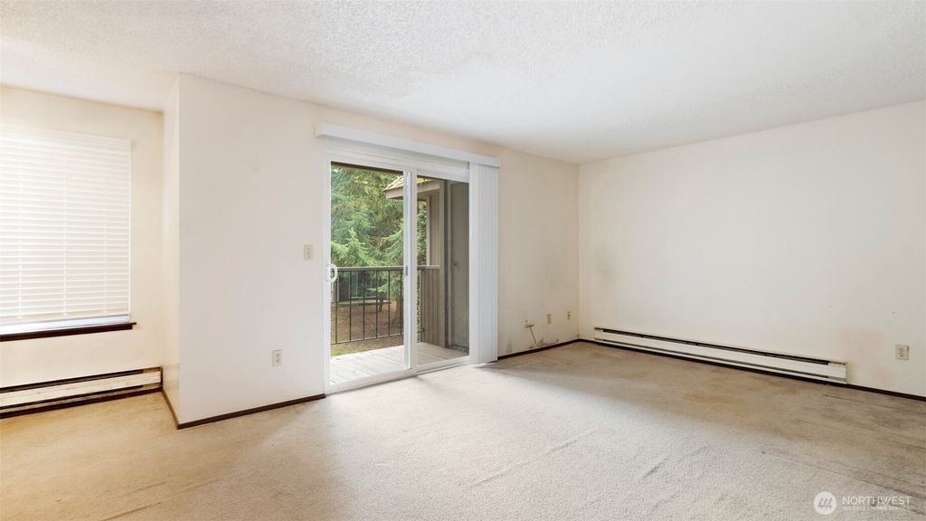 Photo of 4601 SW 320th Street #L6, Federal Way, WA 98023 (MLS # 2441856)