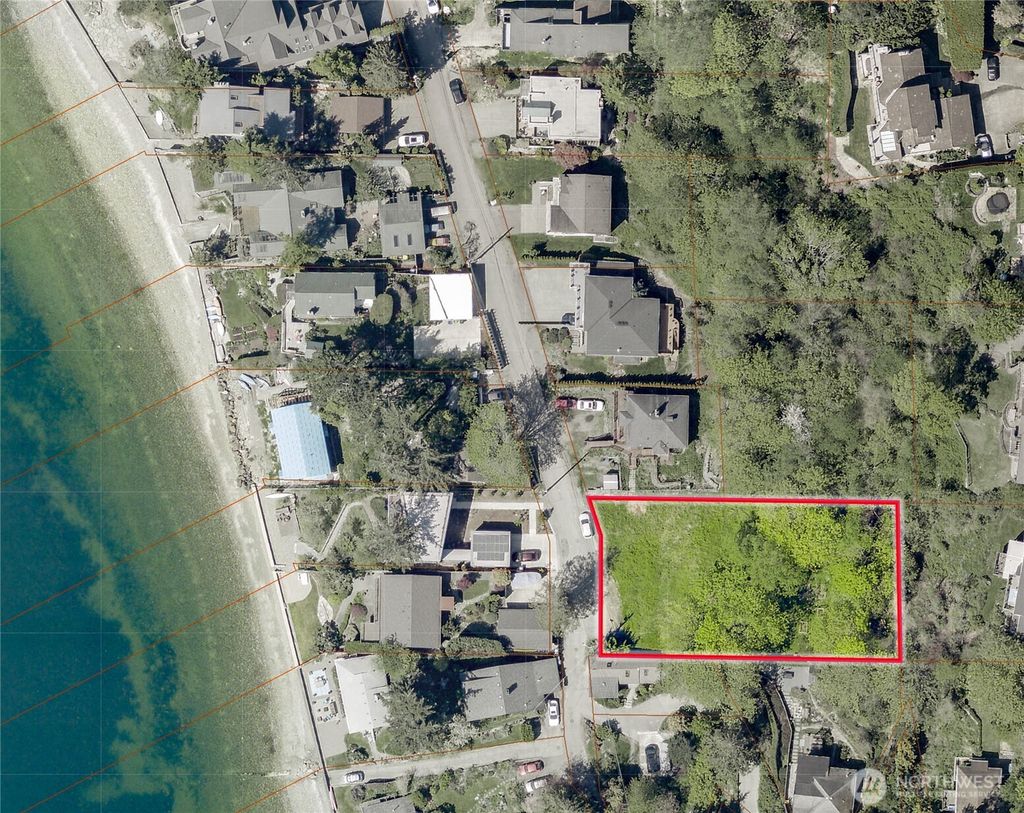 Photo of 10100 51st Avenue SW, Seattle, WA 98146 (MLS # 2477670)