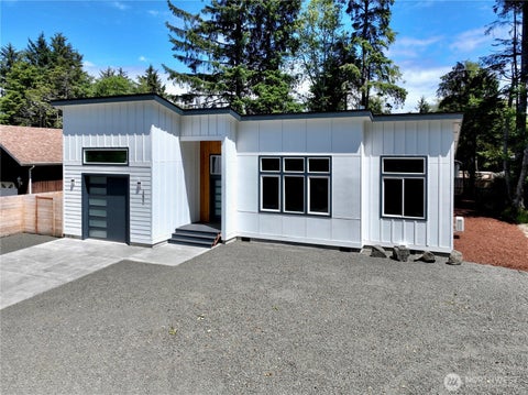 Photo of 382 Lake View Loop NE, Ocean Shores, WA 98569 (MLS # 2529744)