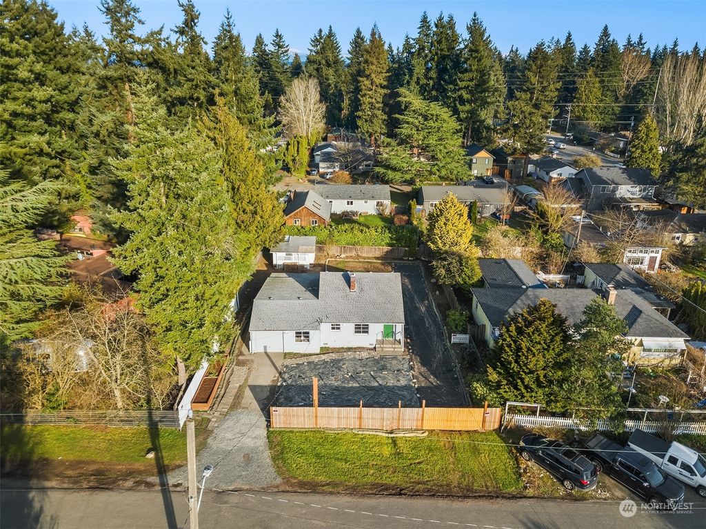 Photo of 13022 Corliss Avenue N, Seattle, WA 98133 (MLS # 2209544)