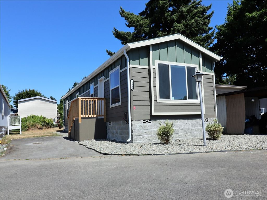 Photo of 18306 35th Avenue S #365, SeaTac, WA 98188 (MLS # 2409651)