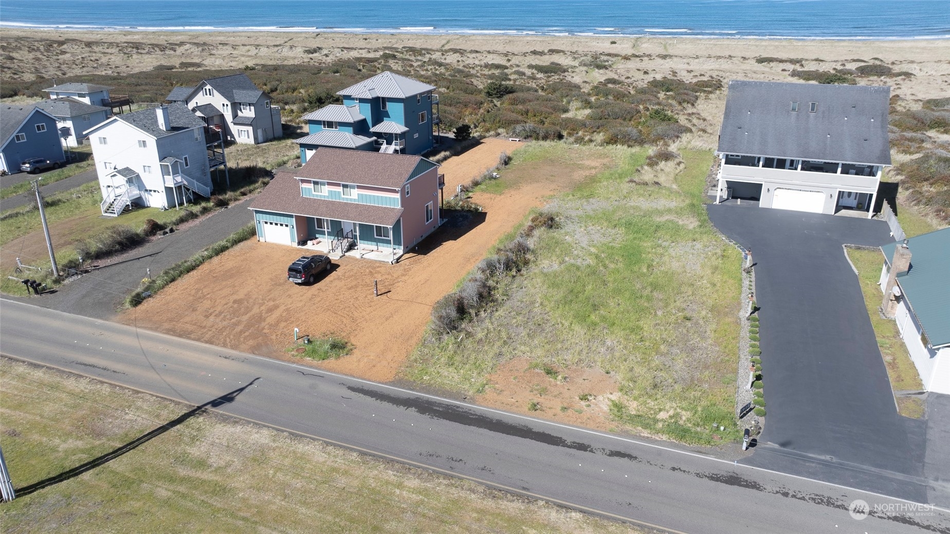 1077 Ocean Shores Boulevard SW