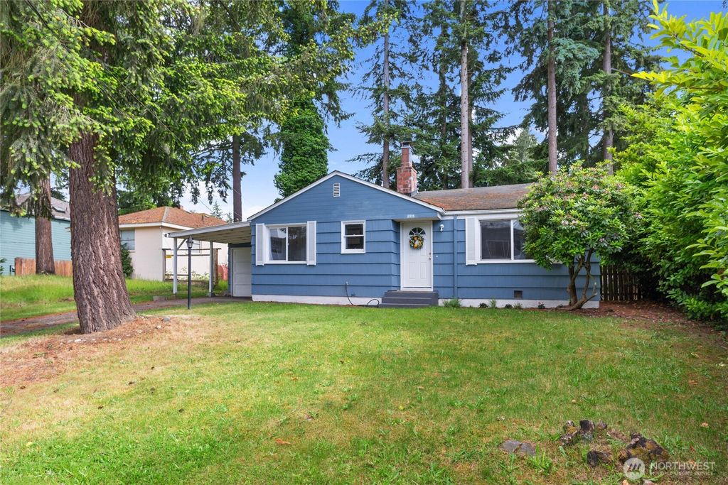 Photo of 2115 N 147th Street, Shoreline, WA 98133 (MLS # 2338240)