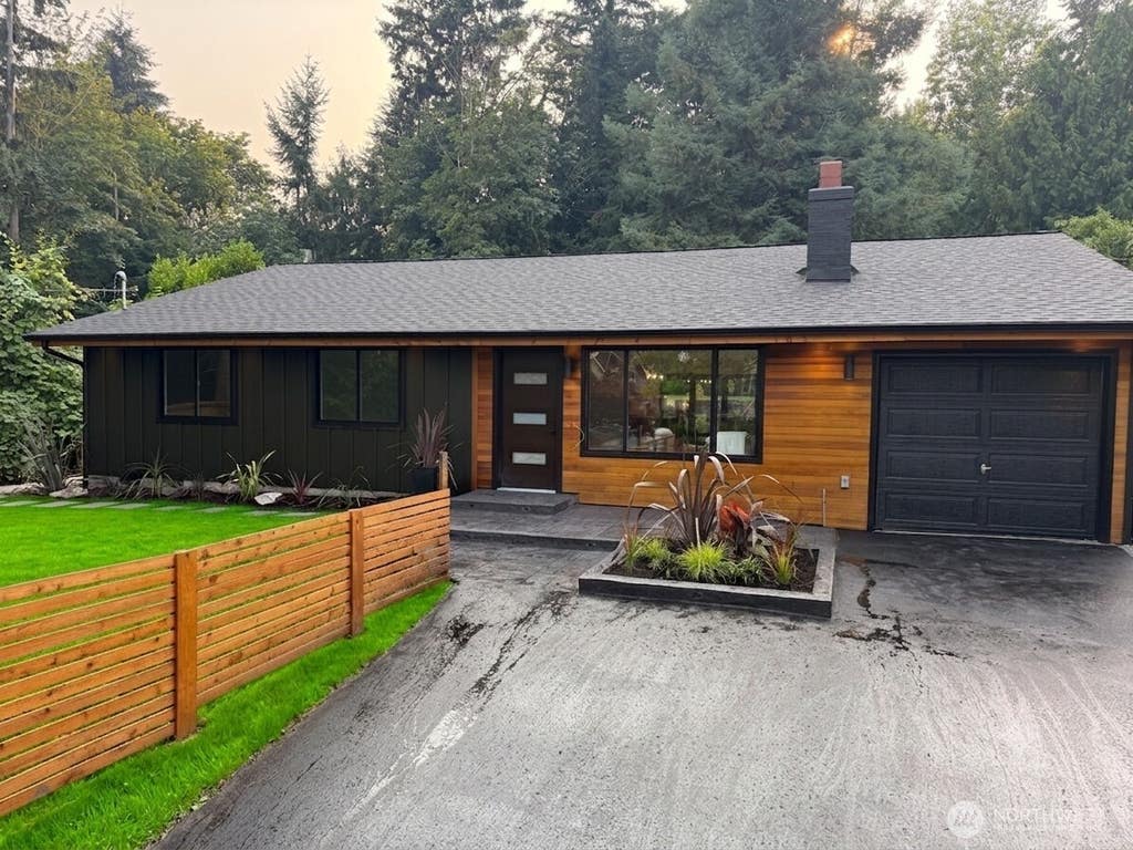 Photo of 12631 94th Avenue NE, Kirkland, WA 98034 (MLS # 2562830)