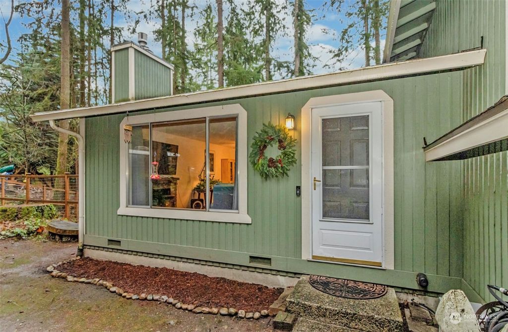 Photo of 31727 NE 111th Street, Carnation, WA 98014 (MLS # 2026320)