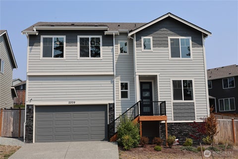 Photo of 2209 SW Putnam Drive, Oak Harbor, WA 98277 (MLS # 2566731)