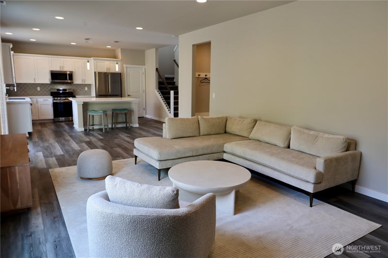 2209 SW Putnam Drive