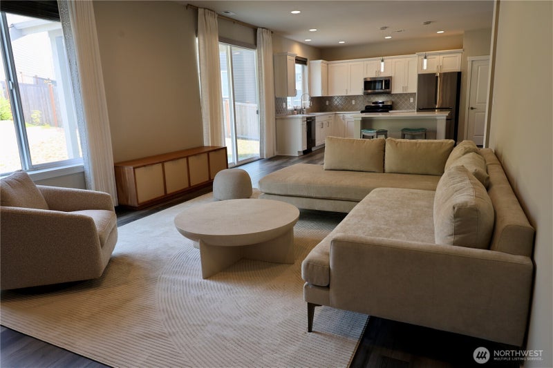 2209 SW Putnam Drive