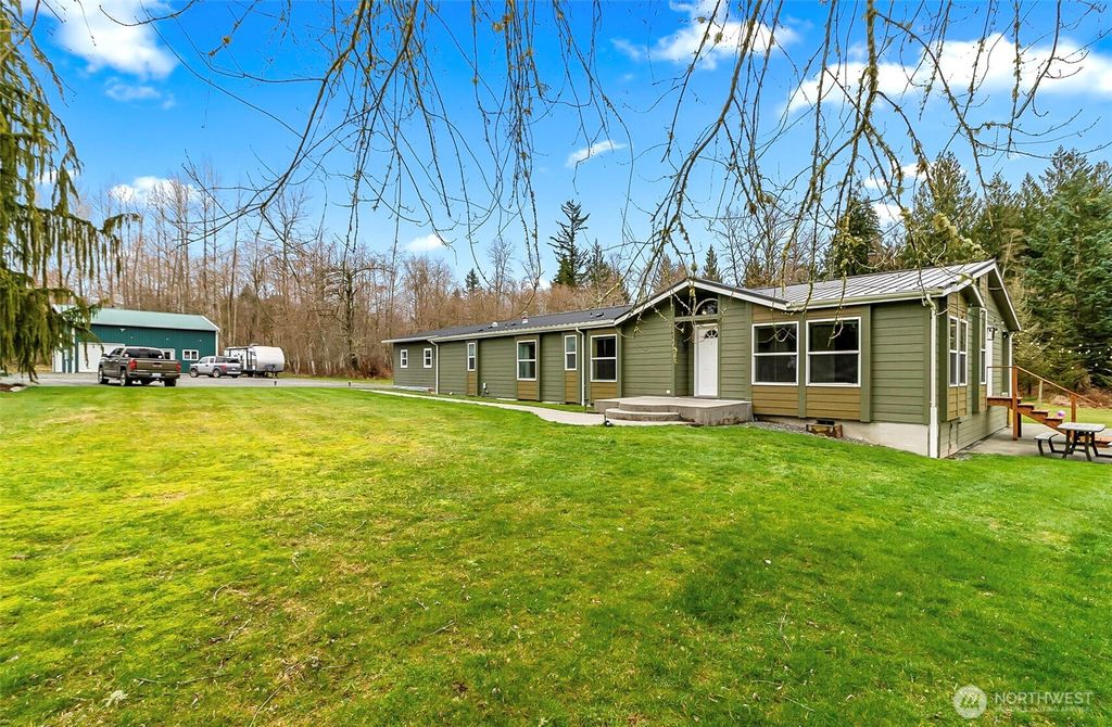 Photo of 6333 133Rd Avenue NE, Lake Stevens, WA 98258 (MLS # 2490069)