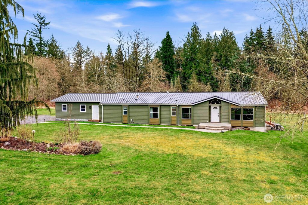 Photo of 6333 133Rd Avenue NE, Lake Stevens, WA 98258 (MLS # 2490069)