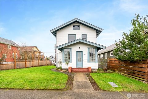 Photo of 2414 Elm Street, Bellingham, WA 98225 (MLS # 2476741)