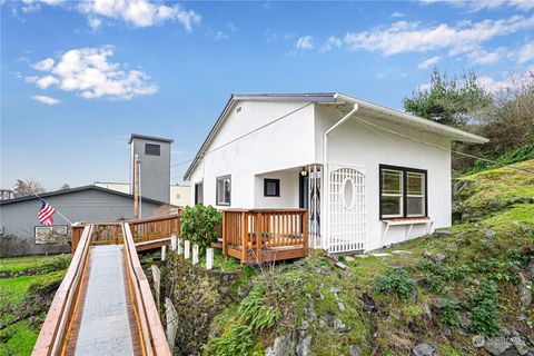 318 Morris Street La Conner WA 98257