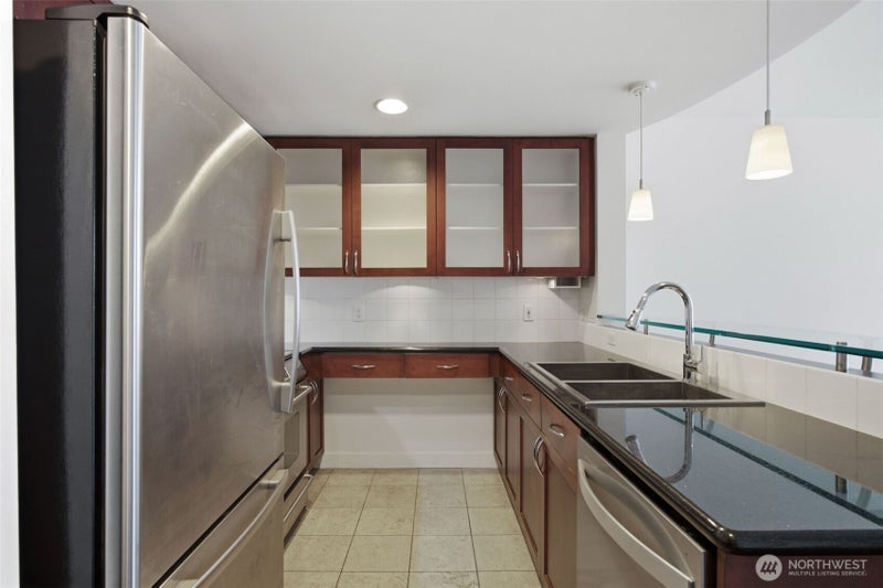 2929 1st Ave 418