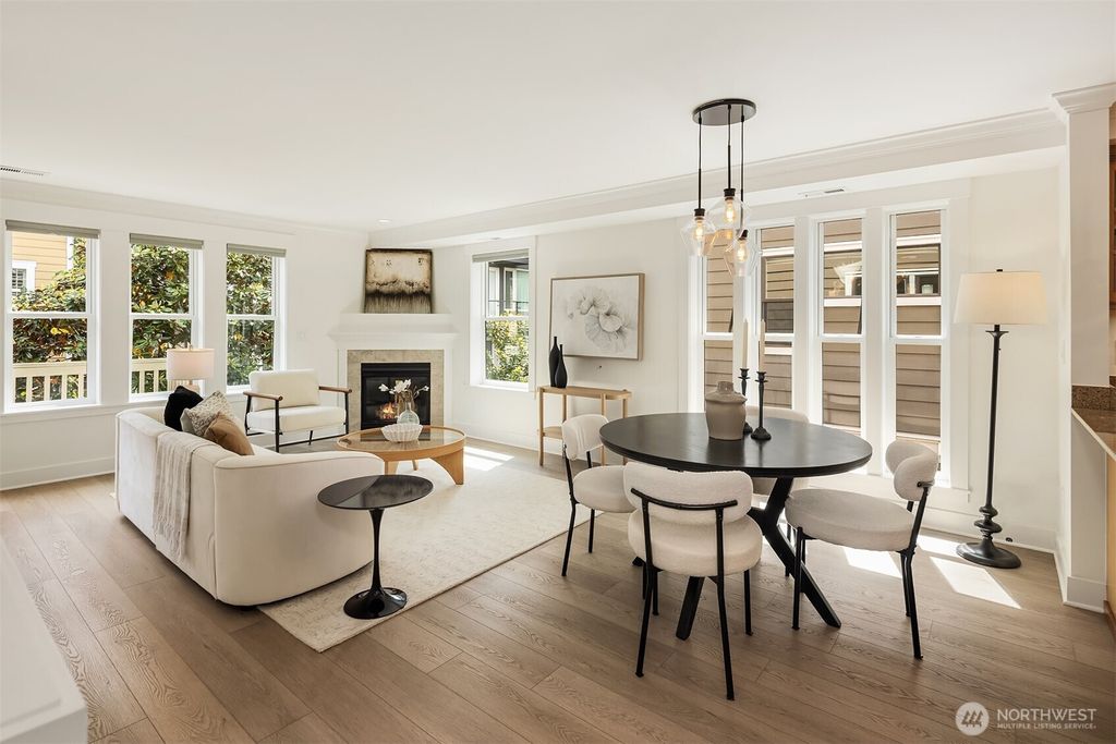 Photo of 746 Boylston Avenue E #A, Seattle, WA 98102 (MLS # 2525200)