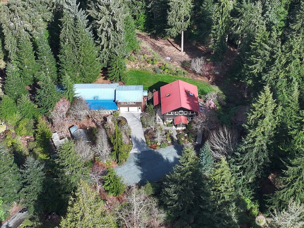 Photo of 2970 Smugglers Cove Road, Greenbank, WA 98253 (MLS # 2522615)
