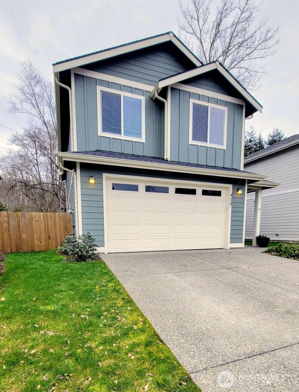 Photo of 408 Hammond Street, Blaine, WA 98230 (MLS # 2483627)