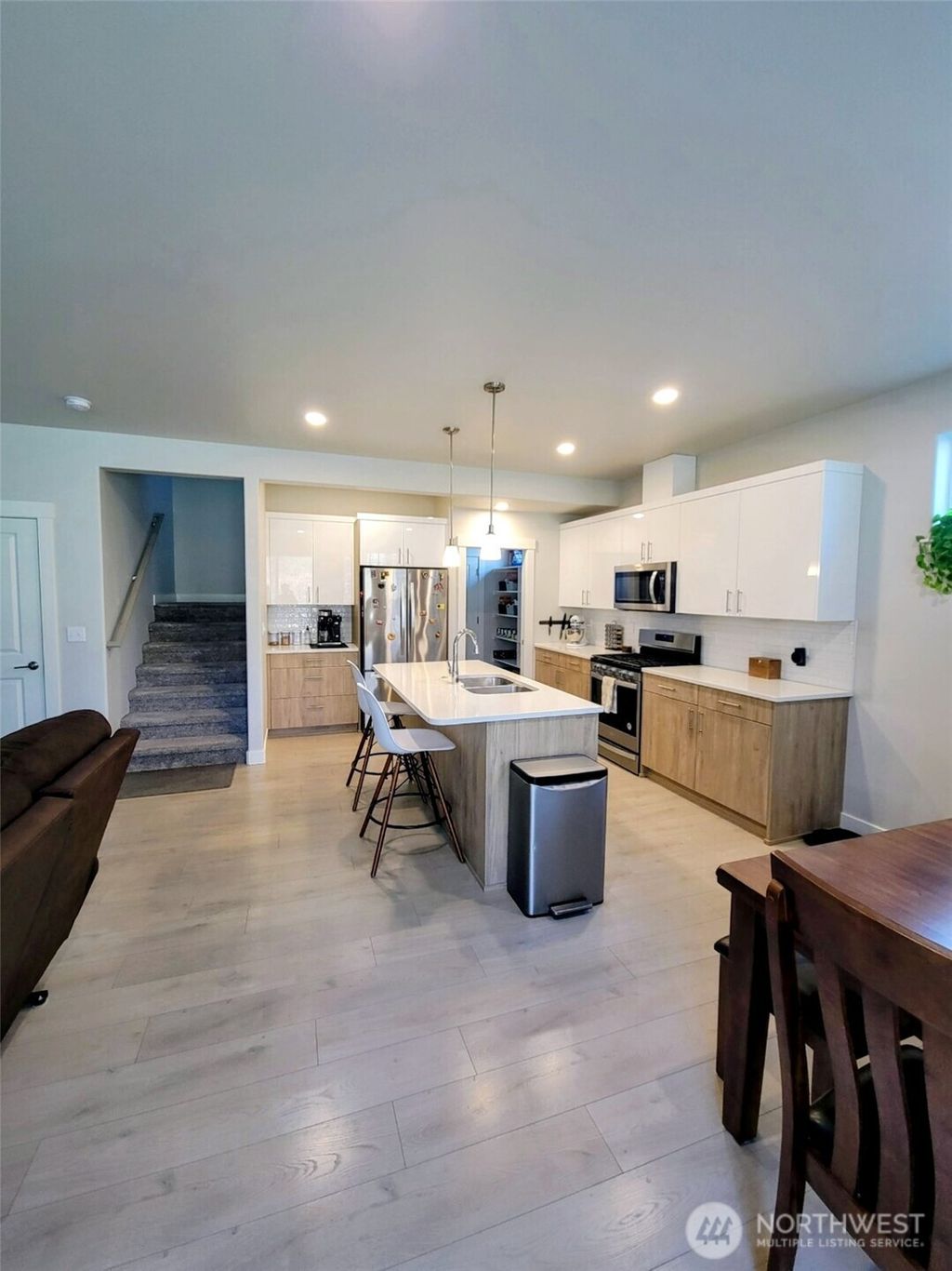 Photo of 408 Hammond Street, Blaine, WA 98230 (MLS # 2483627)