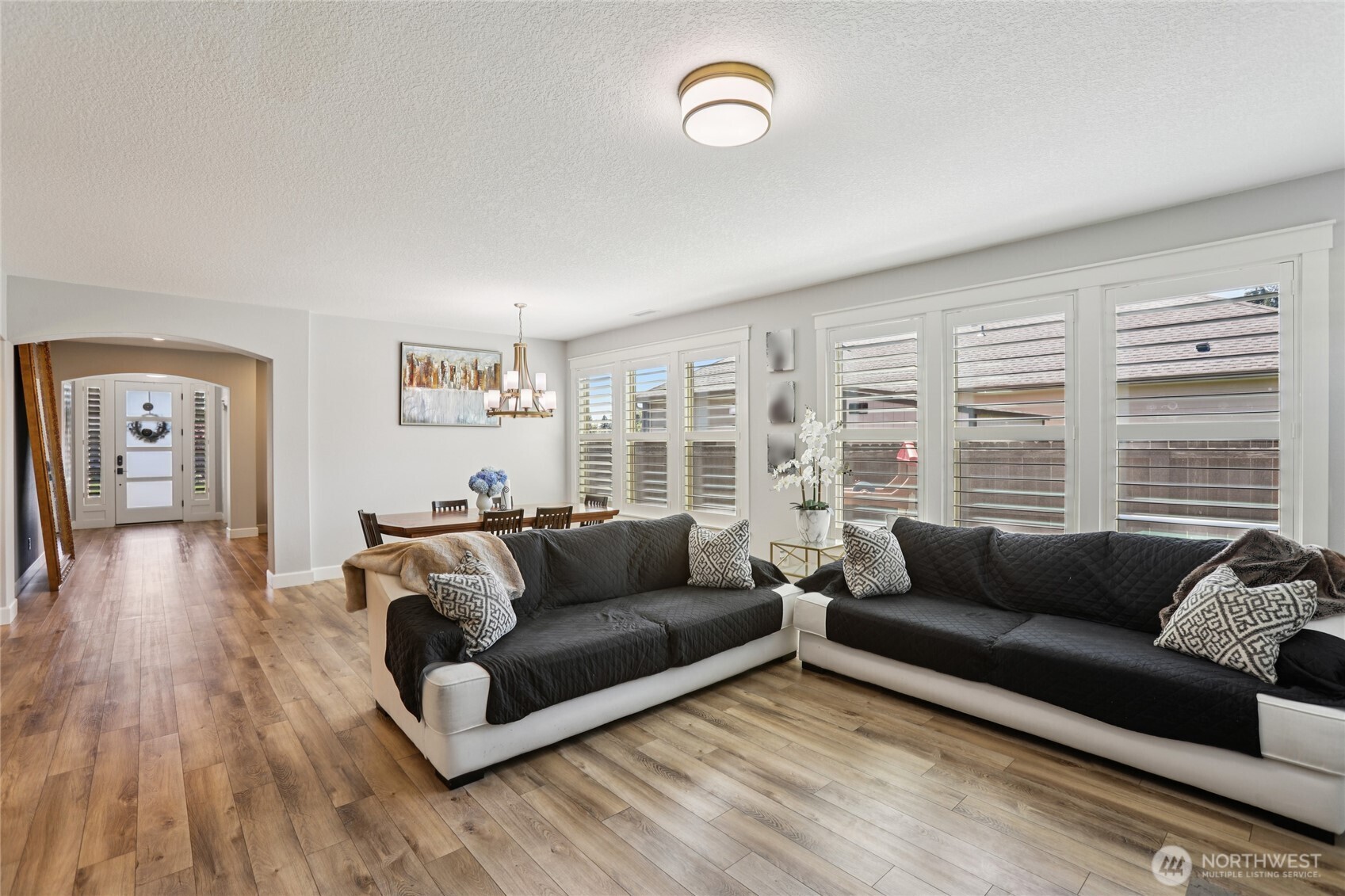 810 NE 27th Street