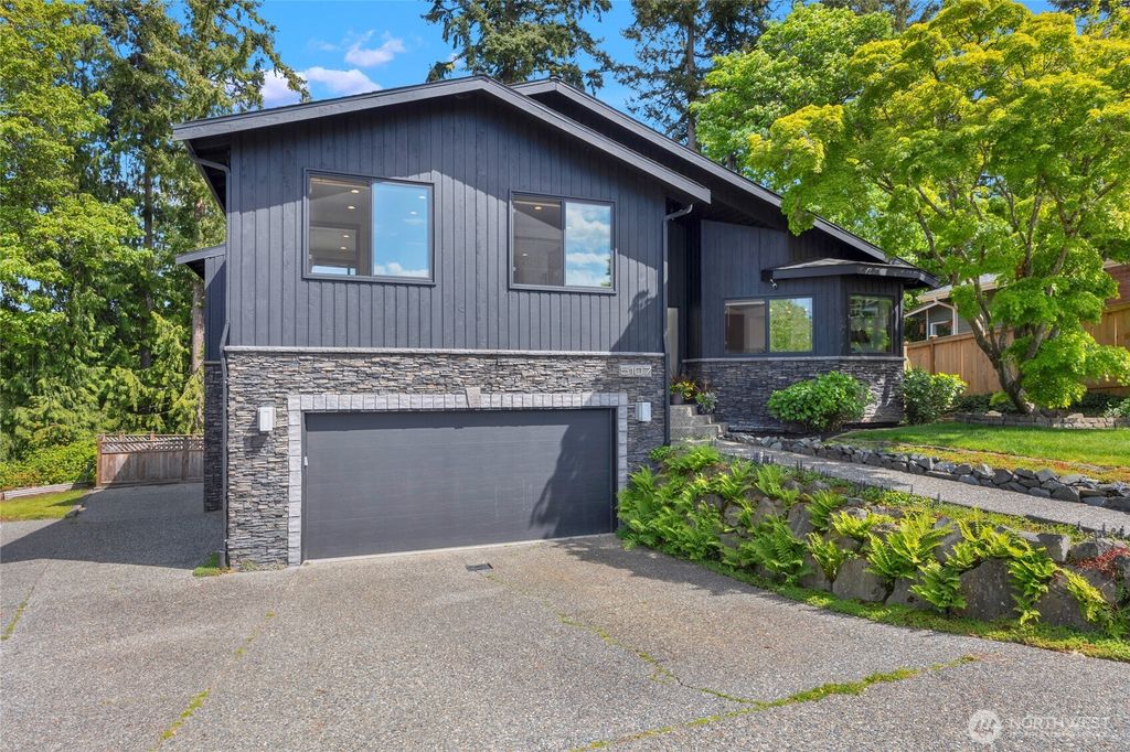 Photo of 5107 23rd Avenue W, Everett, WA 98203 (MLS # 2369114)